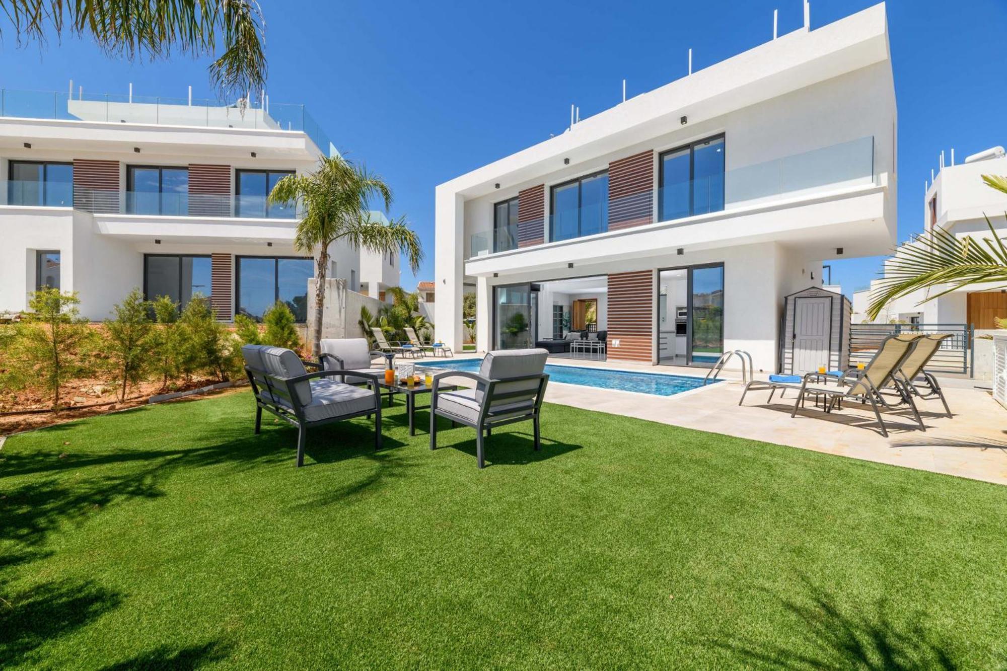 By The Beach - Royal Sapphire Villa Protaras Exteriör bild